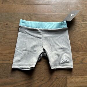 NWT Jordan Girls Biker Shorts size 6